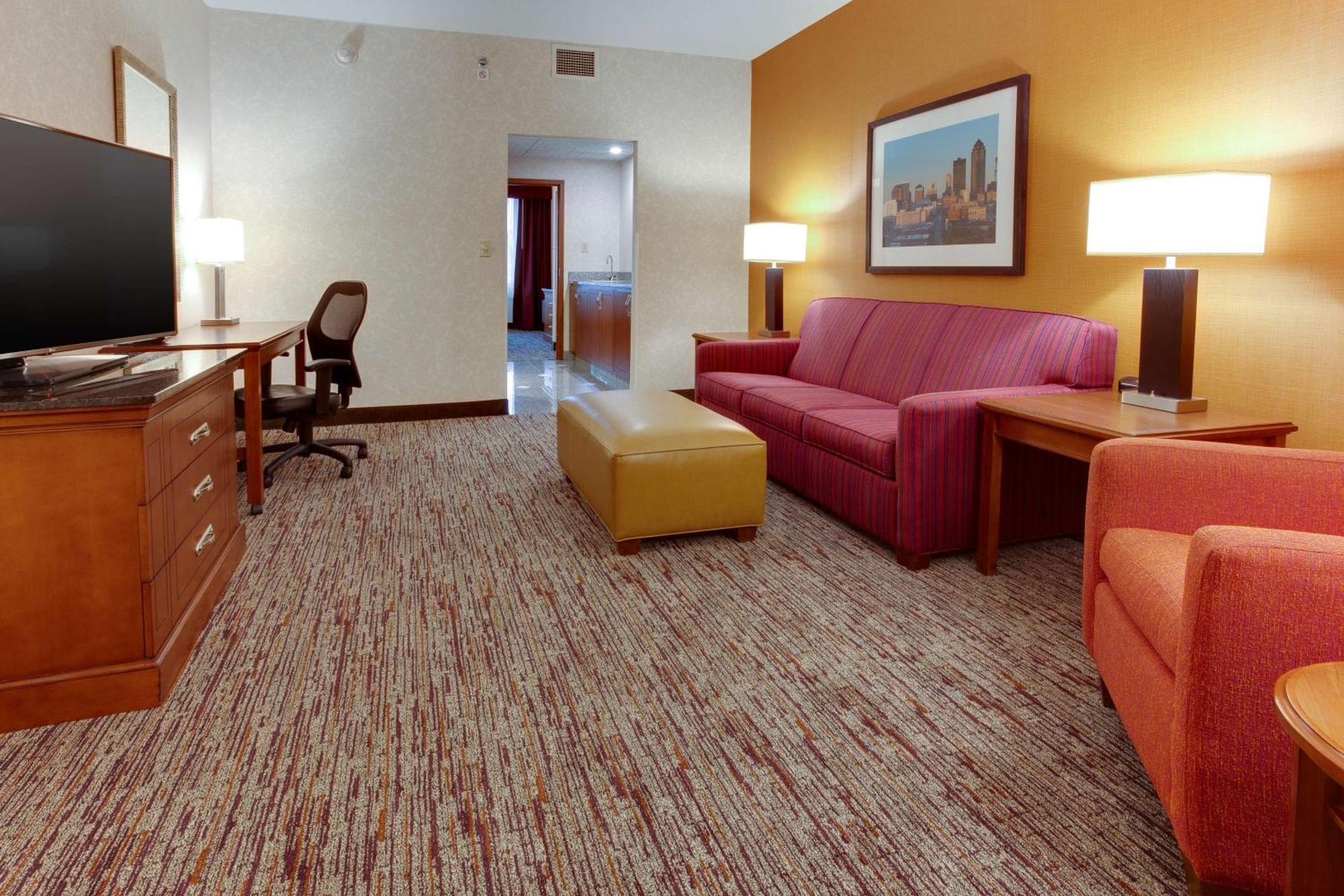 Drury & Hotel